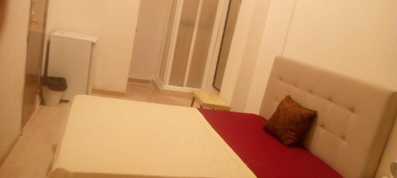 Aurora Room With Private Bathroom Аликанте Екстериор снимка