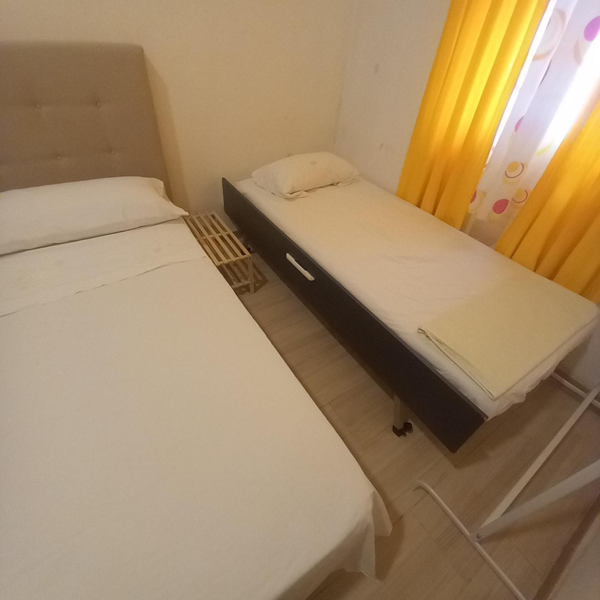 Aurora Room With Private Bathroom Аликанте Екстериор снимка